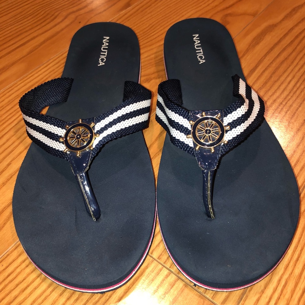 Nautica Women’s Flip Flop